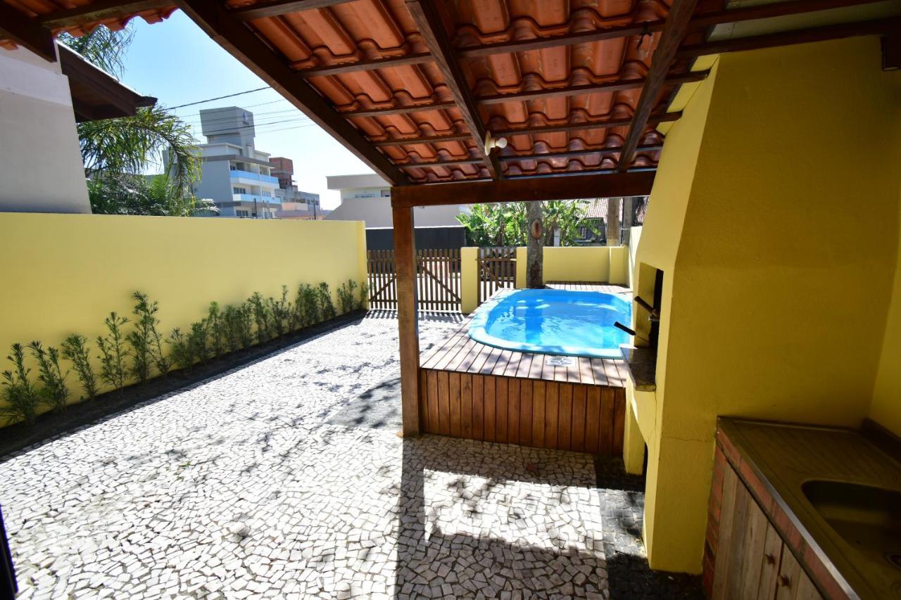 Casa Canela, 450 Mts Da Praia De Mariscal. Bombinhas Bagian luar foto